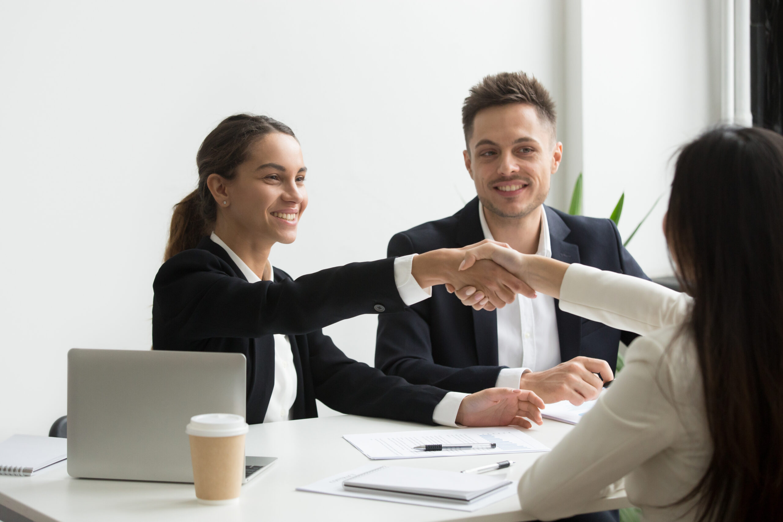 Dotsolved-blog-offload-it-recruitment-to-it-experts